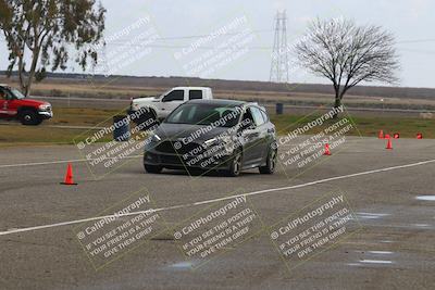 media/Jan-21-2024-VARA University (Sun) [[029a75d59f]]/Yellow Group/Slalom/